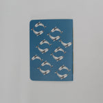 Planner Ballena Azul con ilustración de cetáceo marino presente en las costas de Chile